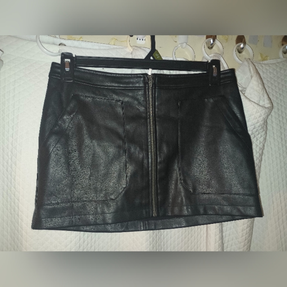 Free People Black Vegan Leather Mini Skirt Size 8
